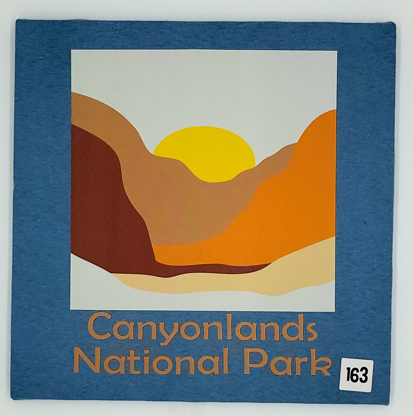 #163 Canyonlands Colorful Range